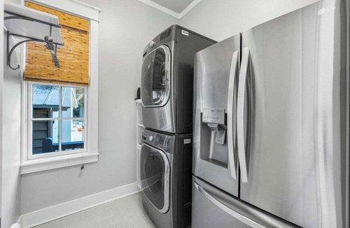 Rosemary Beach Cottage | La Maison Rosemary - Access to private beach, 4 community pools, and 4 free bikes!