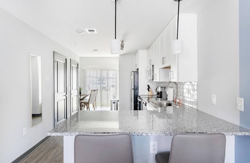 Northwest Pensacola Apartment | Landing | Stunning 3BD, Pool, Game Room
