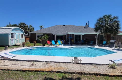 Navarre House | Large heated/chilled private pool 6 feet deep. 10 minutes to Beach/Golf