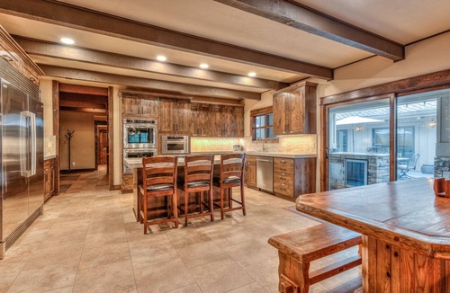 Sunriver House | Large Lodge Home, Hot tub, 9 bedroom, 6 bath, Sleeps 20
