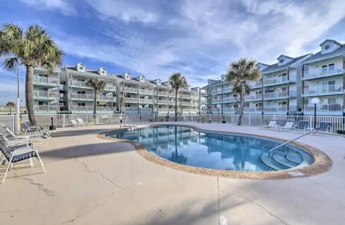 Lower Grand Lagoon Condo | Last minute Deal June 20-24 Waterfront