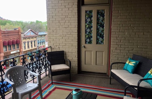 Manitou Springs Apartment | Loft Apartment - Manitou