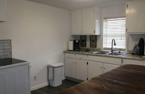 Panama City House | Long/Mid Term Stay 90 + Day Stay. Near the Gulf and Bay! Pet ok