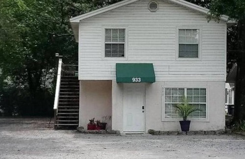 Panama City House | Long/Mid Term Stay 90 + Day Stay. Near the Gulf and Bay! Pet ok