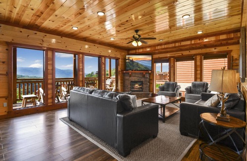 Sevierville Cabin | Lookout Lodge ~ Indoor Pool, Hot Tub & Mountain Views!