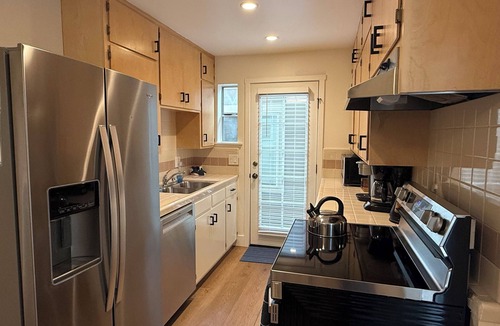 Pacific Grove House | Lovers Point Victorian