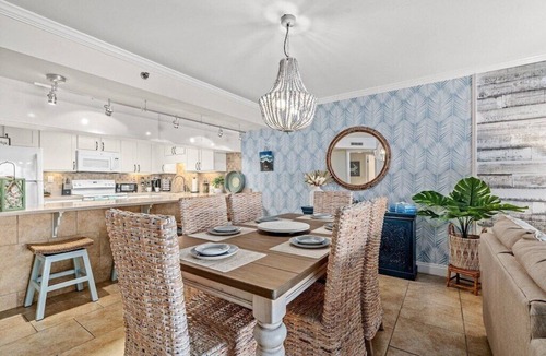 Biltmore Beach Condo | Luxurious Beachfront Oasis ~ Stunning Ocean Views