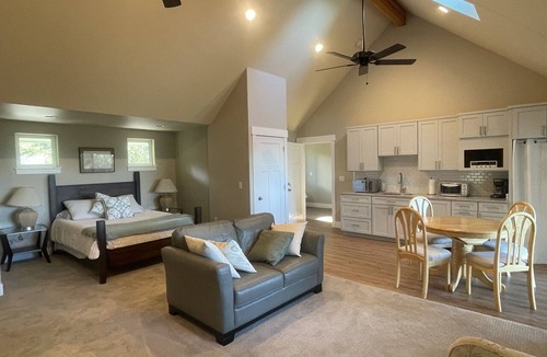 Neskowin Apartment | Luxury 4 Bedrooms House in Neskowin South Beach.