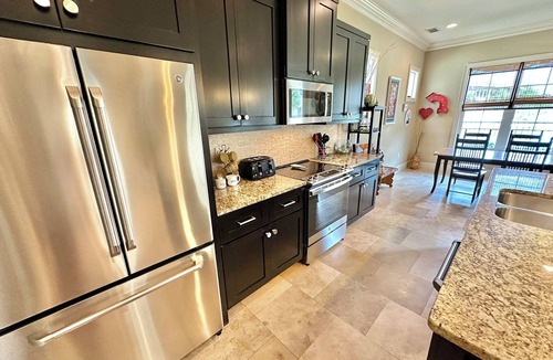Villa Lago House | Luxury Awaits in Your Dream Getaway, Golf cart included! 1953VL