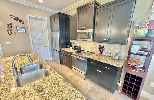 Villa Lago House | Luxury Awaits in Your Dream Getaway, Golf cart included! 1953VL