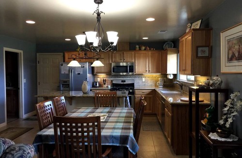 Coulterville House | Luxury Cabin Rental with a Fire Pit in Coulterville, California