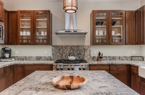 Stonegate House | Luxury Cabin with Private Hot Tub! Close to Village!