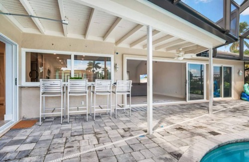 Marco Island Villa | Luxury Modern Waterfront 3BR Villa for 8, Heated Pool, Walk to Beach, Top Dining