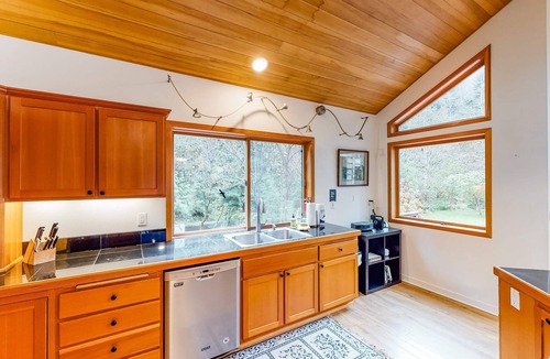 Cloverdale House | Luxury Riverfront Home with Several Acres Hot Tub and Swimming Holes Dogs OK