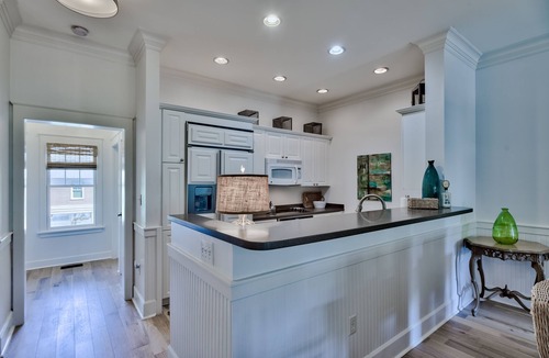 Watercolor House | Luxury Townhome on Cerulean Park - 2 Bikes Provided - Amenity passes included
