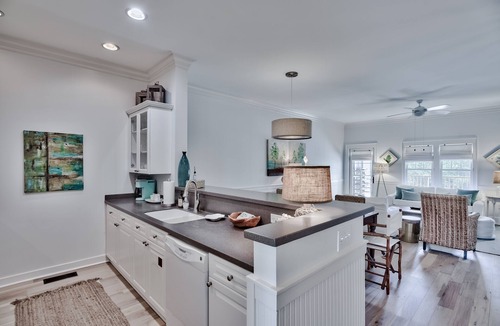 Watercolor House | Luxury Townhome on Cerulean Park - 2 Bikes Provided - Amenity passes included