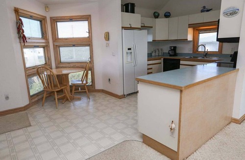 Southern Shores House | MacWater Beach House - Classic 5 BR Oceanfront home in Southern Shores