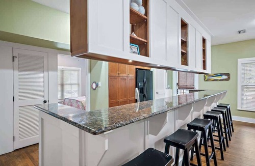 Seacrest House | Magnolia Beach Cottage with Pool & Screened Porch