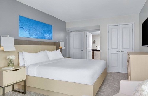 Marco Island Resort | Marriott's Crystal Shores Resort, Marco Island - 3 bedroom, 3 bath Villa