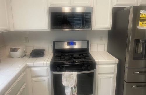 Stockton House | Marvelous 6-bedroom house with AC in tranquil Stockton