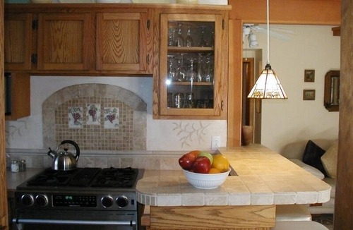 River West House | May special Bends Westside Kaleana's Garden Cottage