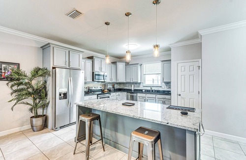 Mary Esther House | Military-Friendly Home Near Navarre Beach & Base!