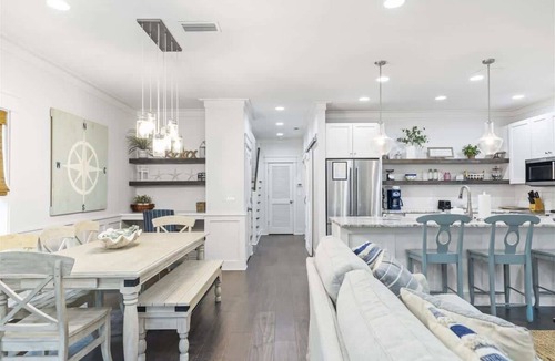 White's Gulfview House | Missouri Loves Company | Golf Cart | Close To Pool