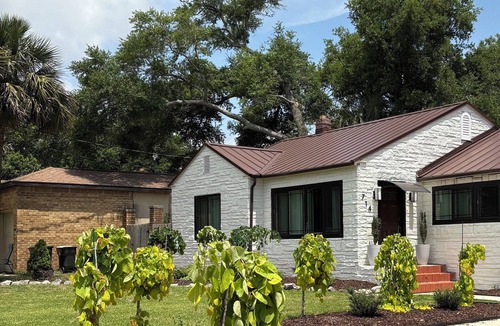 Warrington House | Near downtown Pensacola 3-bedroom house in country club community! Pet friendly