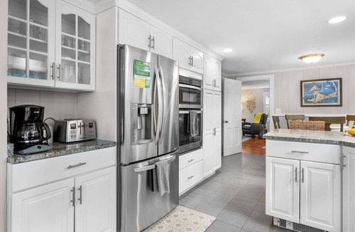 Northwest Harwich House | Near Ponds Near Bike Trail AC Large Outdoor Space Cape Retreat