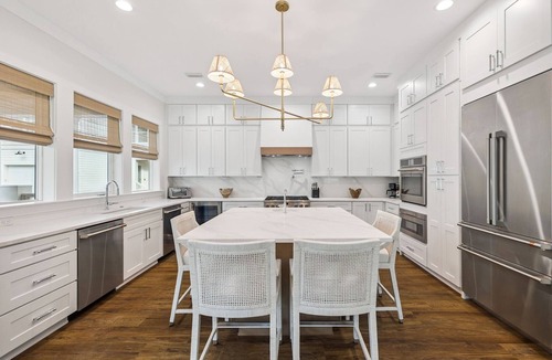 Treetop House | Neighborhood Shuttle and Community Pool