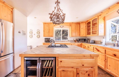 Eagle Mountain Estates Cabin | New! Bearadise~ Mighty Bear Manor