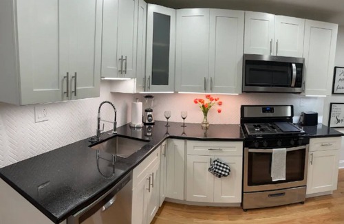Germantown House | Newly Renovated Luxury Home Away From Home