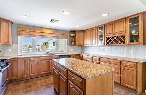 Mantoloking House | Ocean Front home, Private Beach , 5 Bedrooms, 4 full baths, sleeps 14