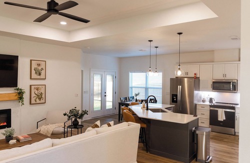 Pine Forest House | Ocean Pearl Three Bedrooms