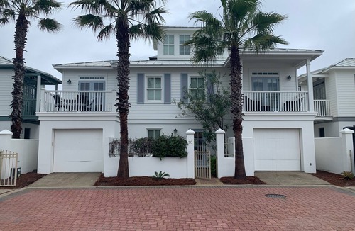 Rosemary Beach House | On 30A, 4 Houses from Beach with Beachfront Pool, between Rosemary and Alys