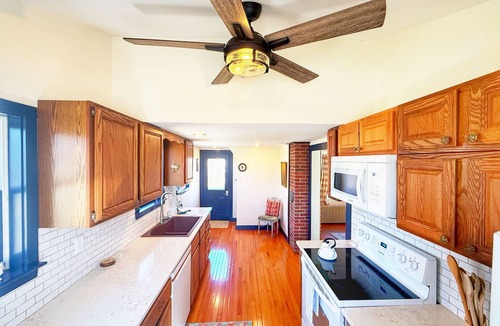 West Harwich House | Pet-Friendly Cape Escape w/Firepit & Beach Access