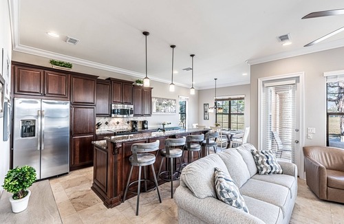 Villa Lago House | Pet Friendly ~ Two Golf Carts ~ Golf Course View