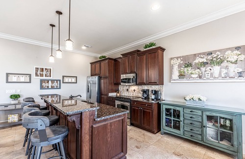Villa Lago House | Pet Friendly ~ Two Golf Carts ~ Golf Course View