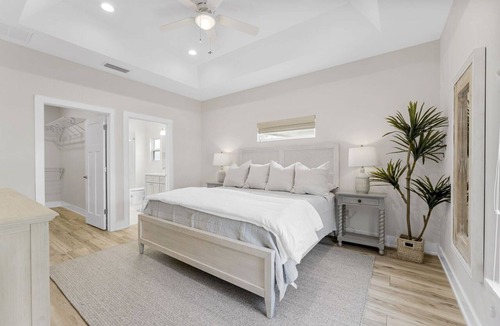 Riviera Beach Cottage | Pet-friendly 3BR PCB Paradise w/Golf Cart + BIkes