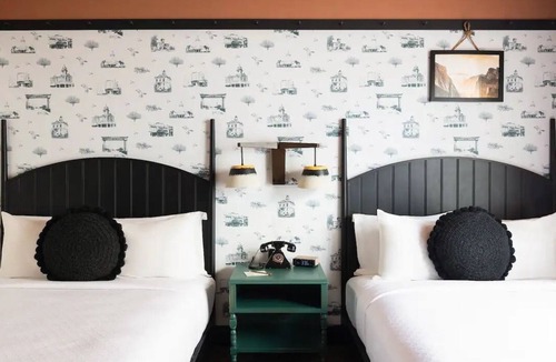 Merced Hotel | Pets Are Welcome, Luxury in Central Valley Uni w/24/7 Fitness Center