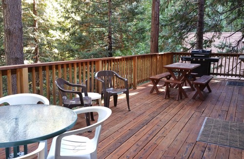 Cold Springs Cabin | Pinecrestarearentals #8 Comfy Cabin Summer 3rd night free. Just Book 2nights.