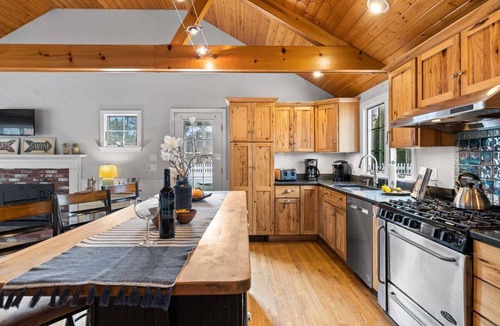 Northwest Harwich House | Point Pleasant: 082-H Heated Pool, Walk to Beach, Close to everything in Harwich!