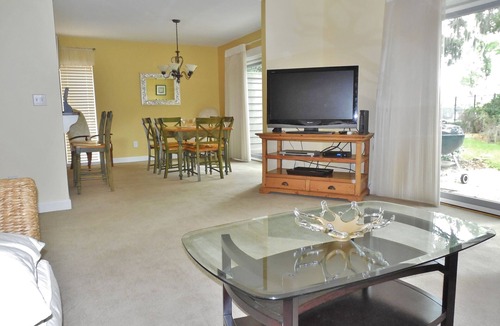 Sea Pines Villa | Premium 3 BR Harbour Town Villa - Walk to Yacht Basin - Summer Promo