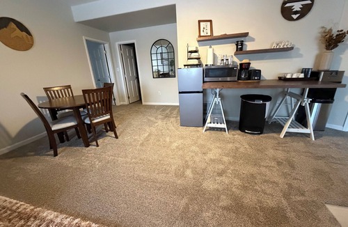 Northwest Colorado Springs House | Private Suite w/Trailhead Access, Cozy Patio, Great Views & Mountain Wildlife
