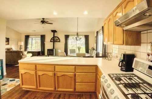 Shenandoah Valley House | Private Vineyard Getaway in the Heart of Plymouth!