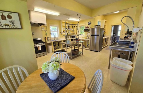 Crooked River Ranch Other | Ranch House: 5-Bedroom Ranch House w/Fishing, Trail Rides, Hot Tub and Hiking!