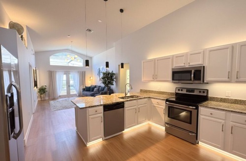 Lake Berkley Villa | Ref 11. Lake Berkley, outdoor cinema, own pool. Near Disney