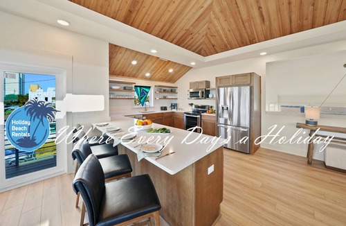 Bid-a-wee Beach House | "Relax N' Unwine" Private Beach Access & Pool