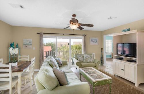 Seagrove Beach House | Rollin Tide Villas- Rollin Tide B9