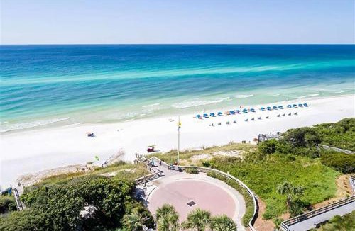 Seagrove Beach House | Rollin Tide Villas- Rollin Tide B9